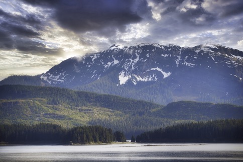 Storm Alaska, Claire Datnow